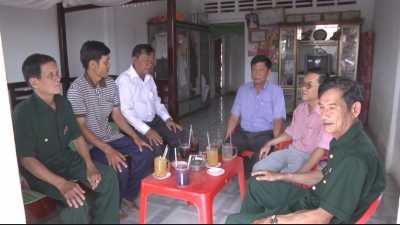 Học tập và làm theo tấm gương đạo đức Hồ Chí Minh 10-04-2016 