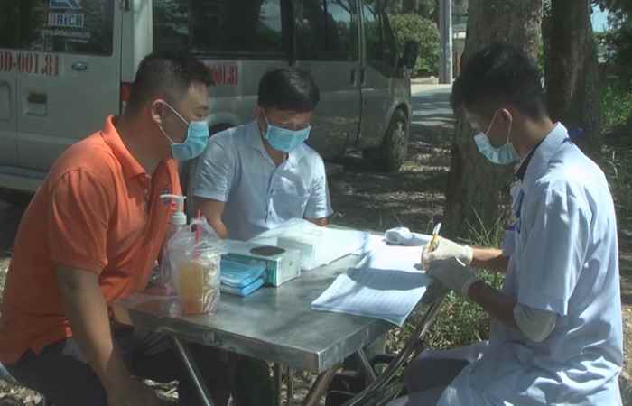 Ban Chỉ đạo phòng, chống dịch bệnh Covid-19 huyện Châu Thành kiểm tra chốt kiểm soát dịch bệnh