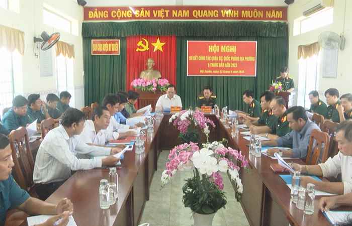 Mỹ Xuyên: Ban Chỉ huy Quân sự huyện và Đảng ủy thị trấn sơ kết 6 tháng đầu năm 2023