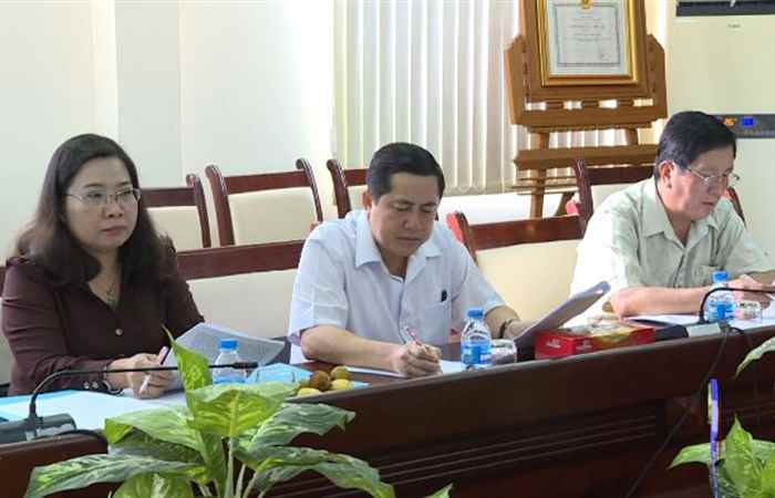 Ban Dân vận Tỉnh ủy giám sát kết quả thực hiện Kết luận số 114-KL/TW tại Sở Kế hoạch và Đầu tư 