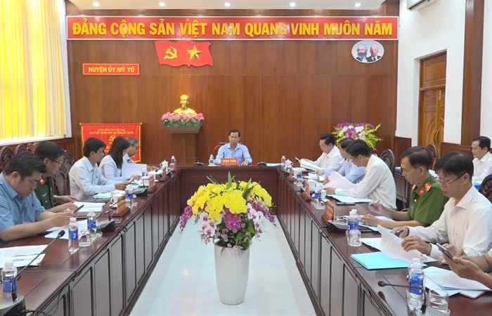 Ban Thường vụ Huyện ủy Mỹ Tú triển khai nhiệm vụ tháng 8 năm 2024