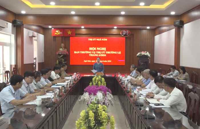 Ngã Năm: Ban Thường vụ Thị ủy đánh giá công tác xây dựng hệ thống chính trị 6 tháng đầu năm 2024