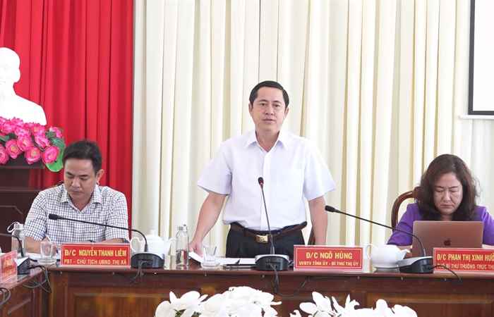Vĩnh Châu: Ban Thường vụ Thị ủy sơ kết tháng 6 đầu năm 2023
