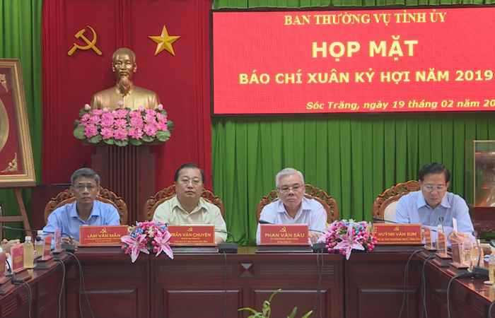 Ban Thường vụ Tỉnh ủy Sóc Trăng họp mặt báo chí Xuân Kỷ Hợi năm 2019 