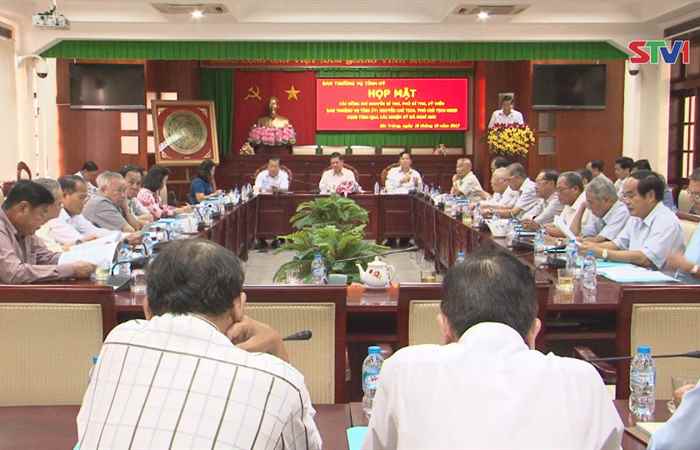 Ban thường vụ Tỉnh ủy Sóc Trăng tổ chức họp mặt cán bộ lãnh đạo tỉnh đã nghỉ hưu  
