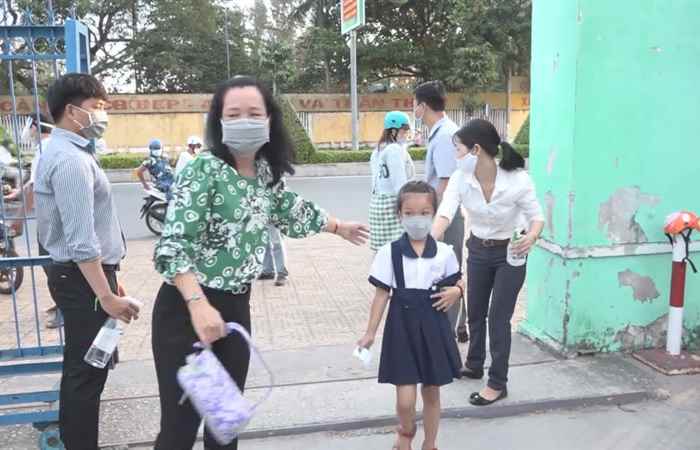  Bản tin chung tay phòng, chống dịch COVID-19 (15-02-2022)