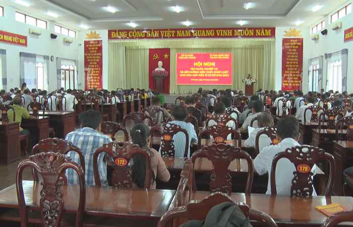Vĩnh Châu: Sở Tư pháp bồi dưỡng kiến thức pháp luật cho hoà giải viên ở cơ sở
