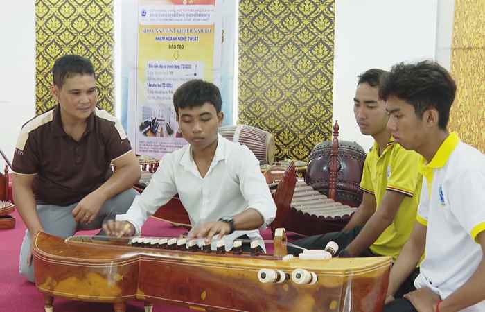 Câu chuyện văn hóa tiếng Khmer (11-04-2025)