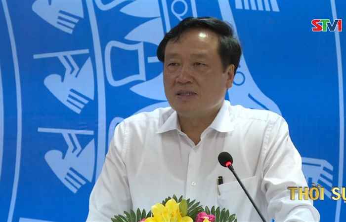 Chánh án Tòa án nhân dân tối cao Nguyễn Hòa Bình làm việc với Tòa án nhân dân 02 cấp tỉnh Sóc Trăng