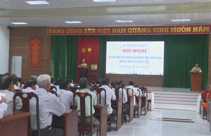 Châu Thành tuyên truyền chính sách dân tộc, tôn giáo trong đồng dân tộc  
