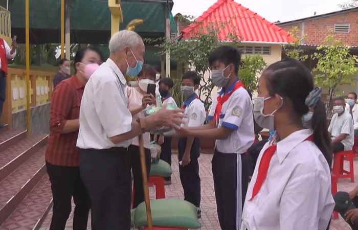 Châu Thành chăm lo cho hộ nghèo