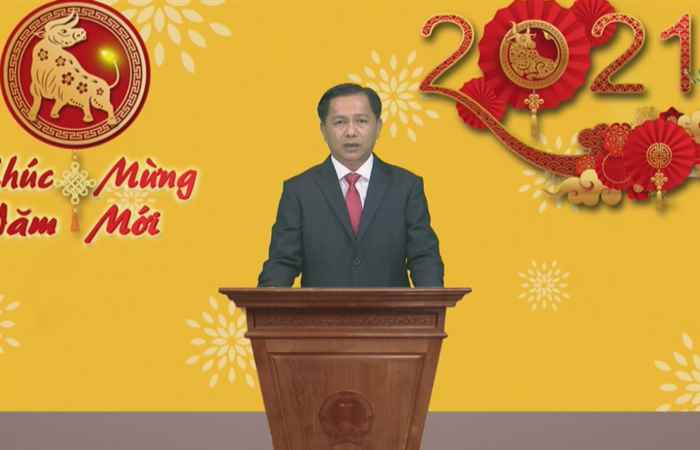Ông Trần Văn Lâu - Phó Bí thư Tỉnh ủy, Chủ tịch UBND tỉnh Sóc Trăng chúc tết năm 2021 (12-02-2021)