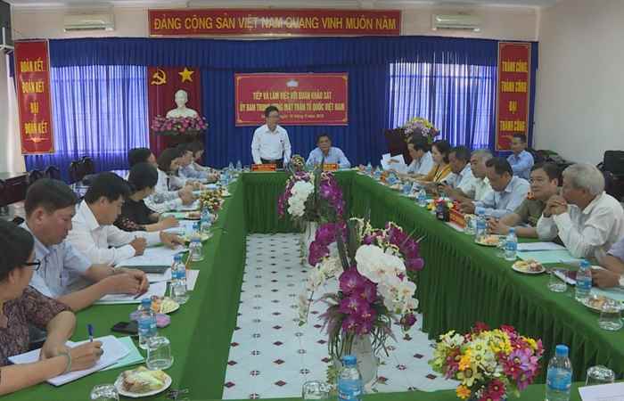 Chủ tịch UBMTTQVN Sóc Trăng tiếp Đoàn khảo sát của Ủy ban Trung ương MTTQ Việt Nam