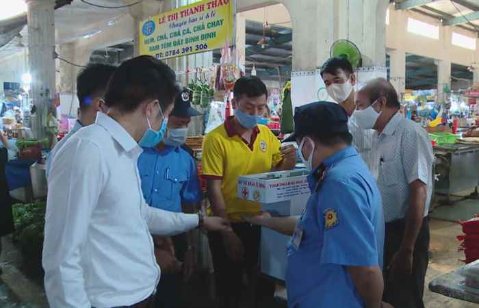 Chung tay phòng, chống dịch bệnh Covid-19 (07-04-2020)