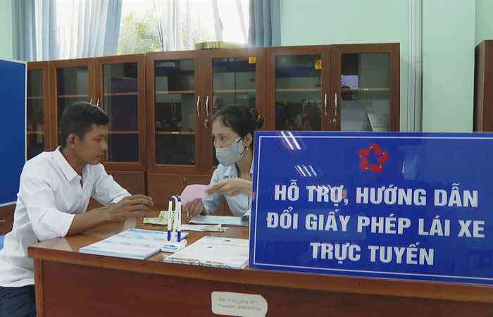 Trung tâm phục vụ hành chính công - Đột phá trong Chuyển đổi số (01-12-2023)