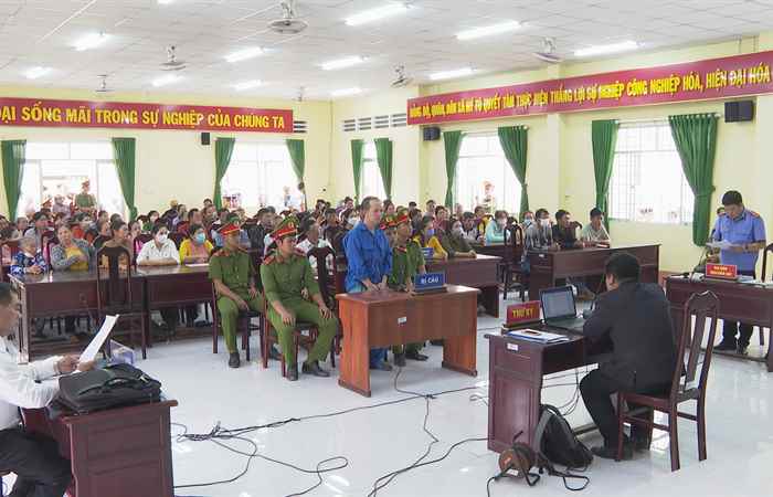 Từ mâu thuẫn nhỏ trở thành tội phạm giết người do thiếu kiềm chế (13-08-2023)
