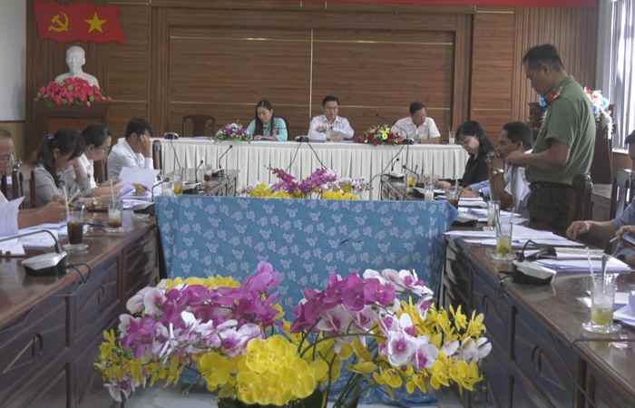Huyện Châu Thành họp xét ấp đạt chuẩn Văn hóa năm 2023