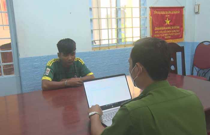 Công an bắt 2 đối tượng trộm cắp tài sản tại huyện Cù Lao Dung