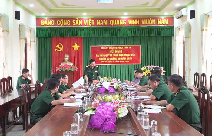 Đảng ủy Quân sự huyện Trần Đề họp định kỳ tháng 9 năm 2024