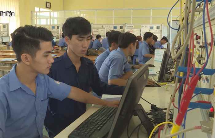 Chuyên mục: Đào tạo nghề gắn với giải quyết việc làm (31-12-2021)
 