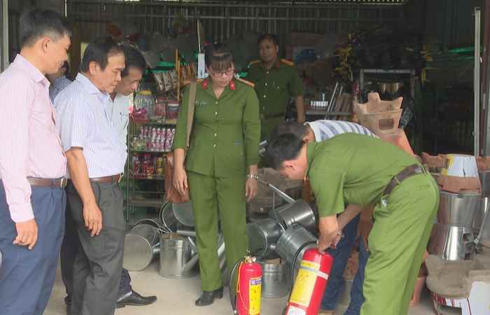 Tình hình triển khai thực hiện và chấp hành các quy định pháp luật về cộng tác phòng cháy, chữa cháy trên địa bàn tỉnh (31-05-2023) 
