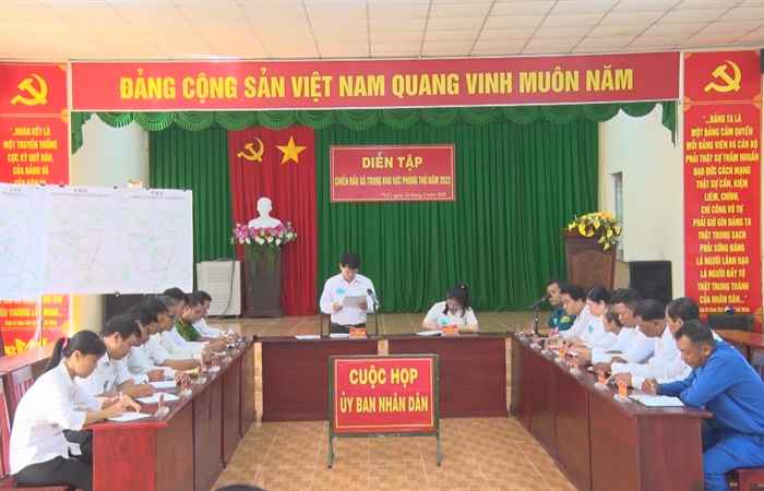 Trần Đề: Xã Viên an Diễn tập chiến đấu phòng thủ