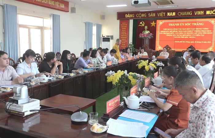 Đoàn công tác Ban Dân vận Trung ương làm việc với Thành ủy Sóc Trăng