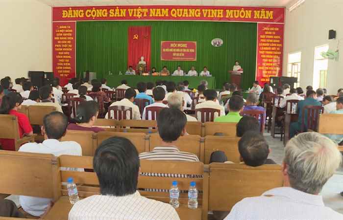 Đoàn đại biểu Quốc hội Sóc Trăng tiếp xúc cử tri xã Trường Khánh, huyện Long Phú