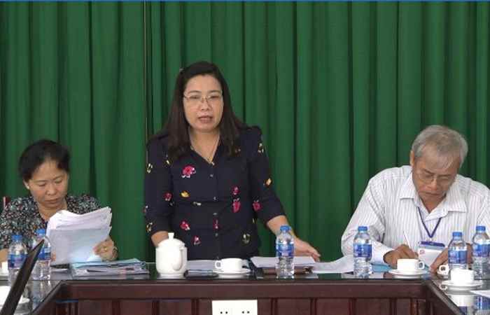 Đoàn ĐBQH tỉnh Sóc Trăng giám sát về việc điều chỉnh quy hoạch sử dụng đất tại Sở Tài nguyên và Môi trường 