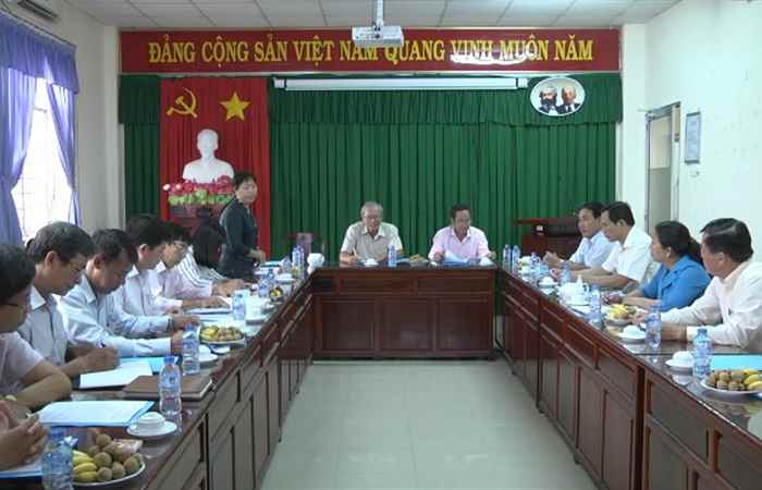 Đoàn giám sát việc lãnh đạo, chỉ đạo thực hiện Nghị quyết 06 của Tỉnh ủy làm việc tại Sở Tài nguyên và Môi trường