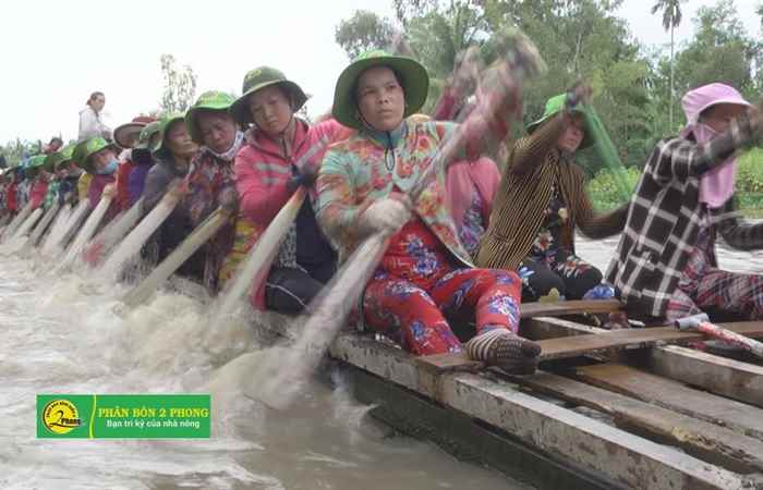 Đội Ghe Nữ Chùa Ô Chum Quyết Tâm Giữ Thành Tích Trong Mùa Giải 2018