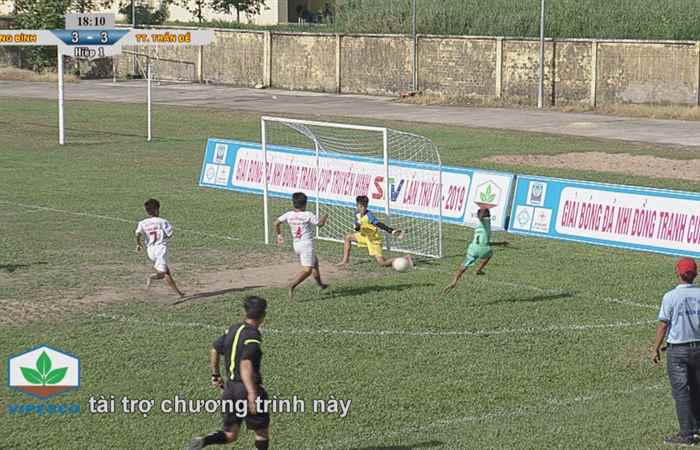 Đội Trung Bình và TT Trần Đề (Hiệp 1 - Chung kết Giải Bóng đá Nhi đồng tranh Cup STV)