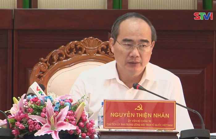 Đồng chí Nguyễn Thiện Nhân, Ủy viên Bộ Chính trị, Chủ tịch Ủy ban trung ương MTTQ Việt Nam làm việc với Tỉnh ủy Sóc Trăng  