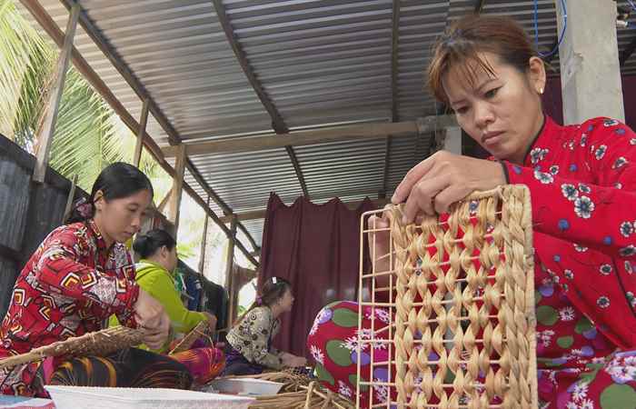 Gương điển hình tiêu biểu trong công tác hội và phong trào phụ nữ ở địa phương (11-12-2023)