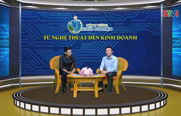 Hành Trình Khởi Nghiệp - Từ Nghệ Thuật Đến Kinh Doanh 