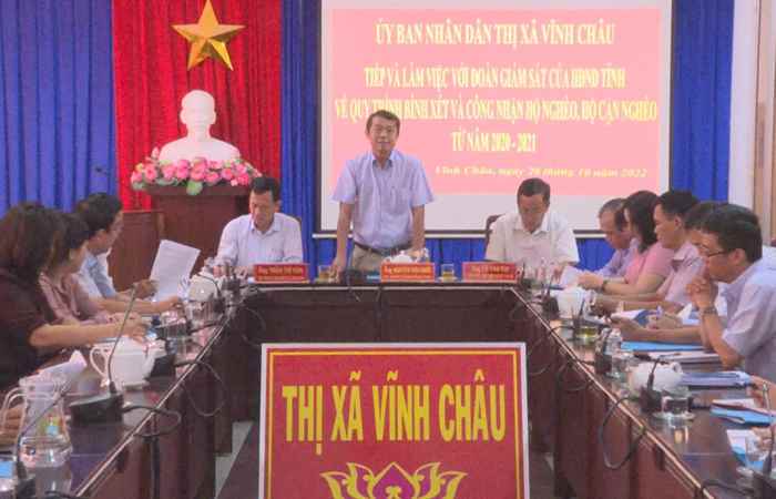 HĐND tỉnh Sóc Trăng  giám sát quy trình bình xét hộ nghèo và cận nghèo TX. Vĩnh Châu