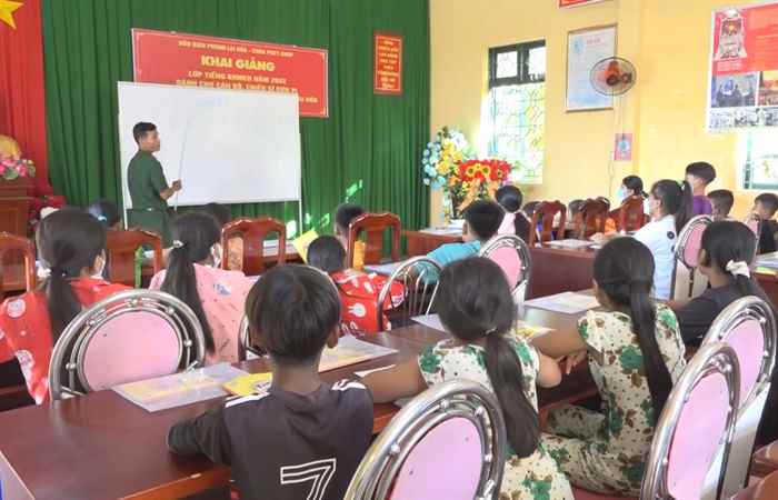 Mô hình "Học chữ Khmer" của chùa Prey Chop và đồn Biên phòng Lại Hoà