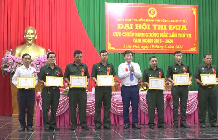 Long Phú: Hội Cựu chiến binh đại hội thi đua Cựu Chiến binh gương mẫu