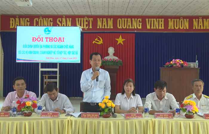 Vĩnh Châu: Chính quyền và ngành chức năng tổ chức đối thoại với hộ kinh doanh, doanh nghiệp, tổ hợp tác, hợp tác xã  