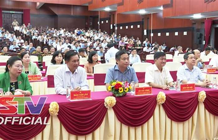 Hội nghị thời sự Chuyên đề năm 2025: “Những đổi thay mang tính bước ngoặt về chính trị - kinh tế thế giới và những tác động đến Việt Nam”