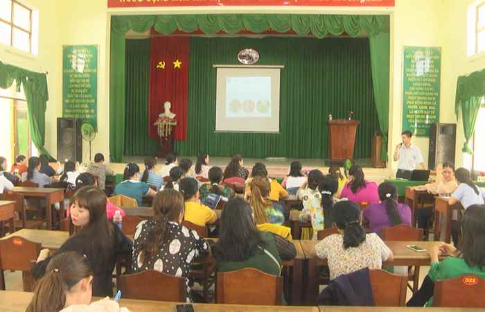 Mỹ Xuyên: Hội Liên hiệp Phụ nữ tuyên truyền phổ biến pháp luật