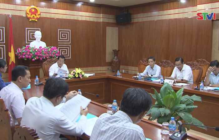 Họp bàn về phát triển chợ và triển khai dự án điện năng lượng ở Sóc Trăng