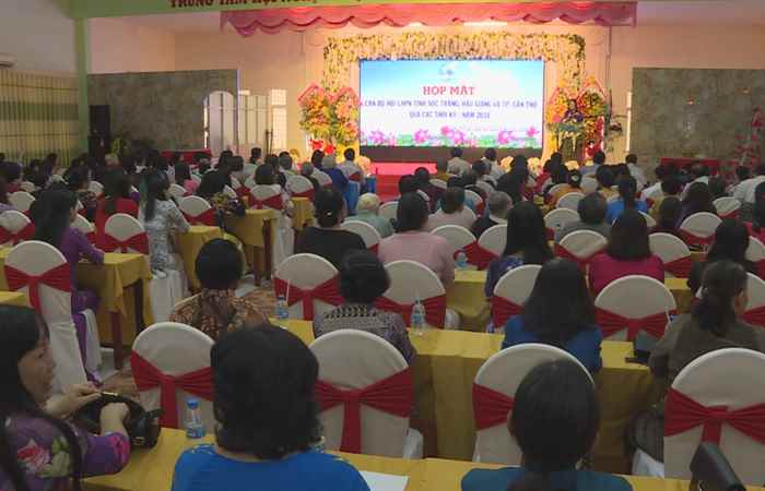 Họp mặt cán bộ Hội Liên hiệp Phụ nữ 3 tỉnh Sóc Trăng, Hậu Giang và thành phố Cần Thơ