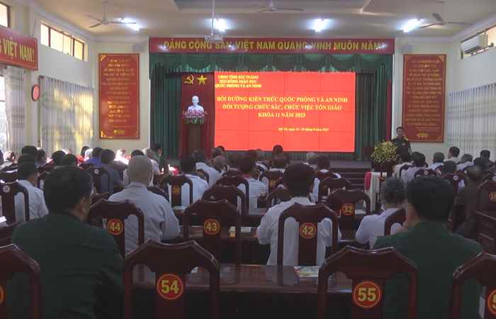 Mỹ Tú: Bồi dưỡng kiến thức Quốc phòng và an ninh đối tượng chức sắc, chức việc tôn giáo