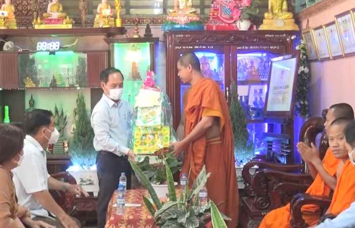 Huyện Mỹ Tú thành lập các đoàn thăm, chúc Tết Chôl - Chnăm - Thmây năm 2022 của đồng bào Khmer