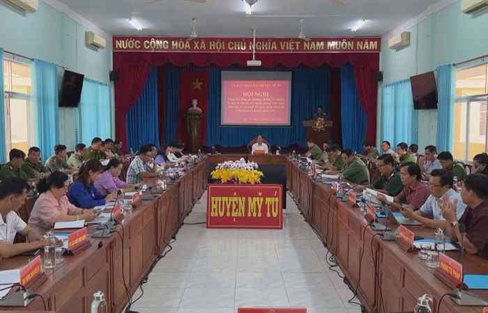 Huyện Mỹ Tú tổng kết công tác phòng, chống tội phạm, tệ nạn xã hội, phong trào toàn dân bảo vệ an ninh tổ quốc năm 2022