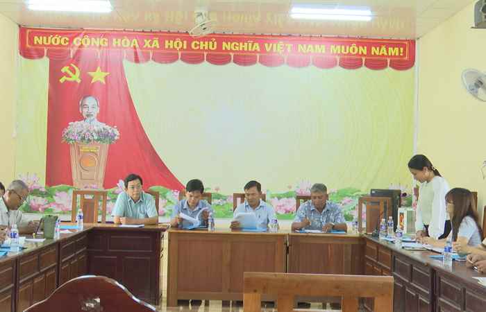 Huyện Mỹ Xuyên kiểm tra, giám sát kết quả thực hiện Chương trình mục tiêu quốc gia phát triển kinh tế - xã hội vùng đồng bào dân tộc thiểu số