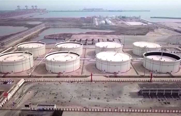 IEA dự báo giá dầu sẽ tiếp tục suy giảm