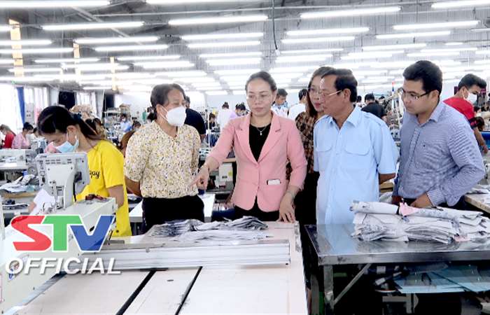 Kiểm tra thực hiện Quy chế dân chủ ở cơ sở tại Công ty may Nhà Bè Sóc Trăng