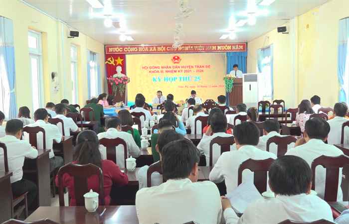 Kỳ họp thứ 25 Hội đồng nhân dân huyện Trần Đề thông qua 7 nghị quyết quan trọng